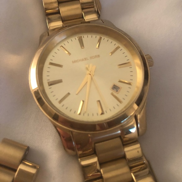 Michael Kors watch - Picture 2 of 6